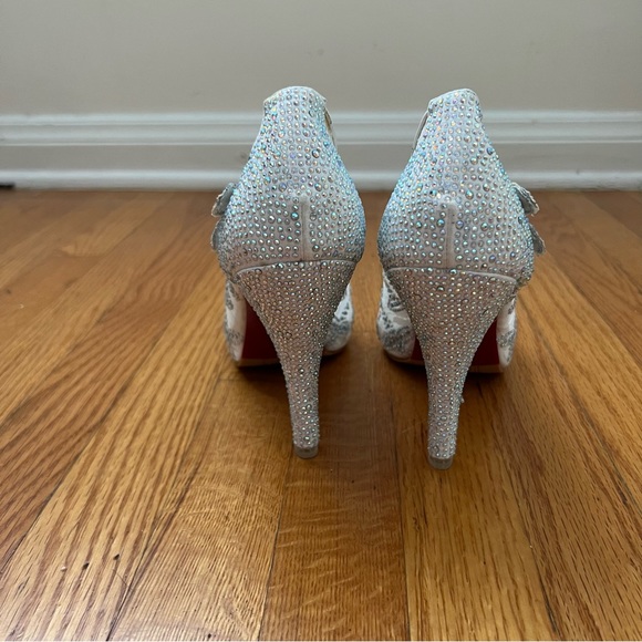 Cinderella Butterfly lace & Crystal Wedding/Cosplay Heels - Picture 8 of 10